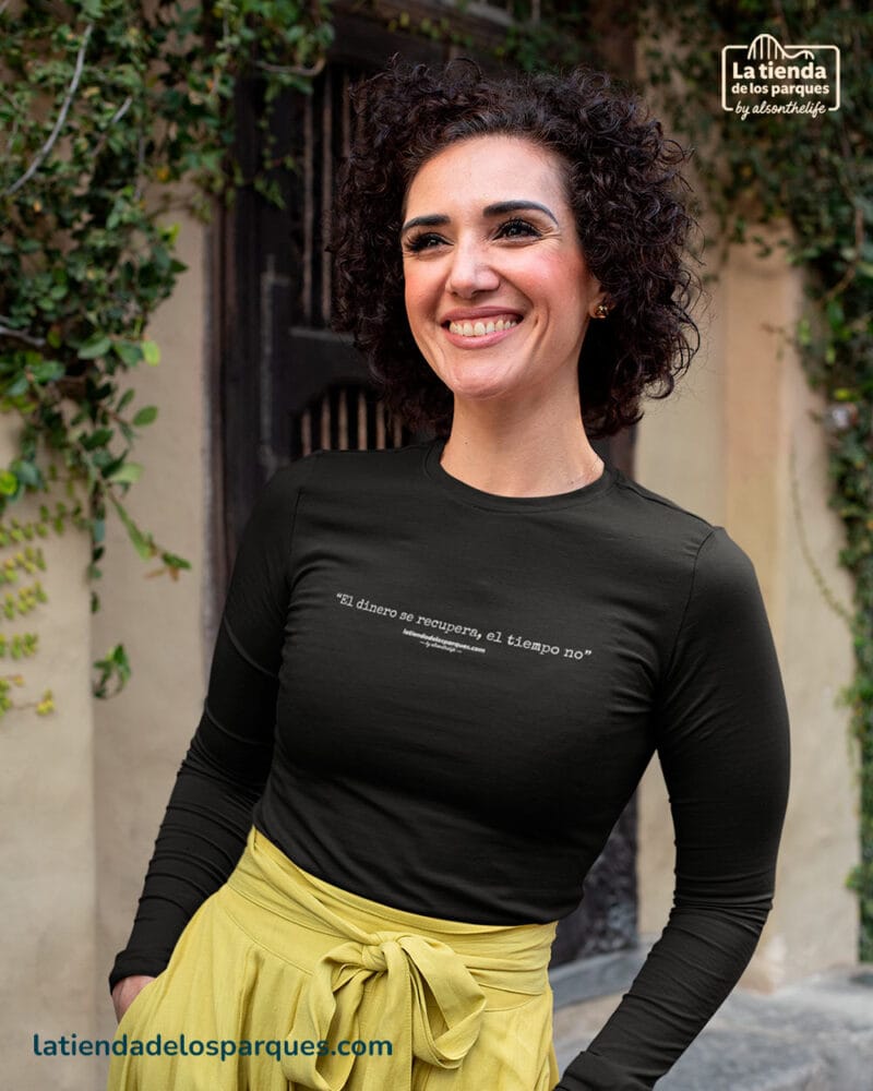 camiseta El dinero se recupera el tiempo no negra manga larga