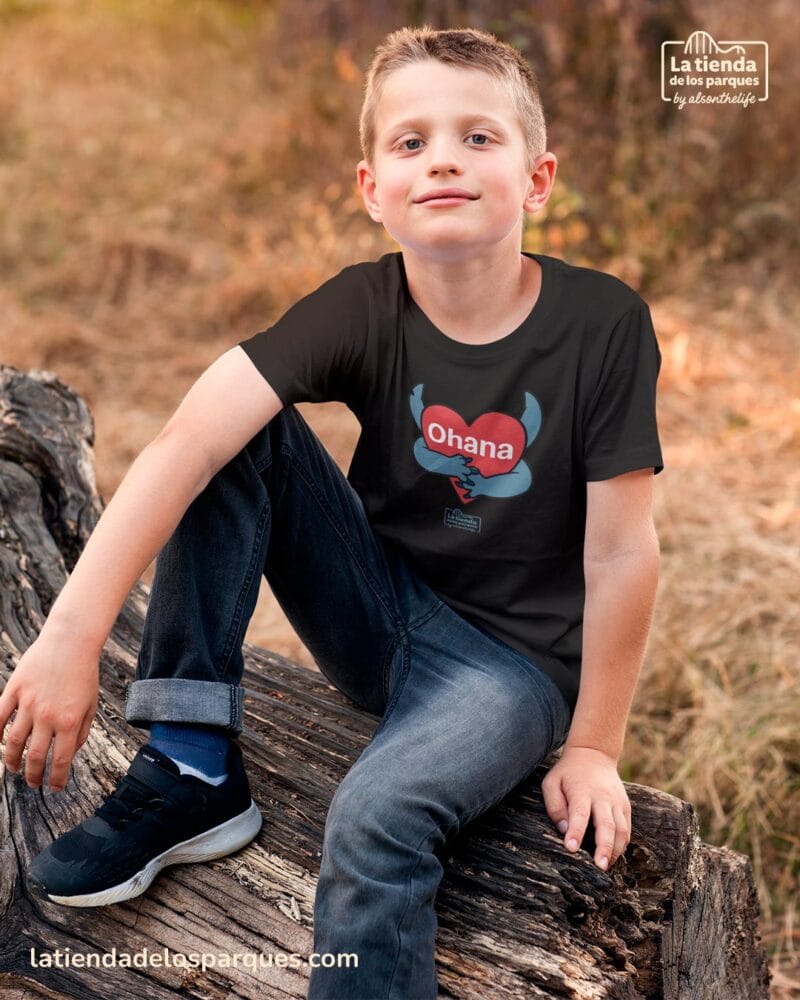 camiseta para niño ohana negra