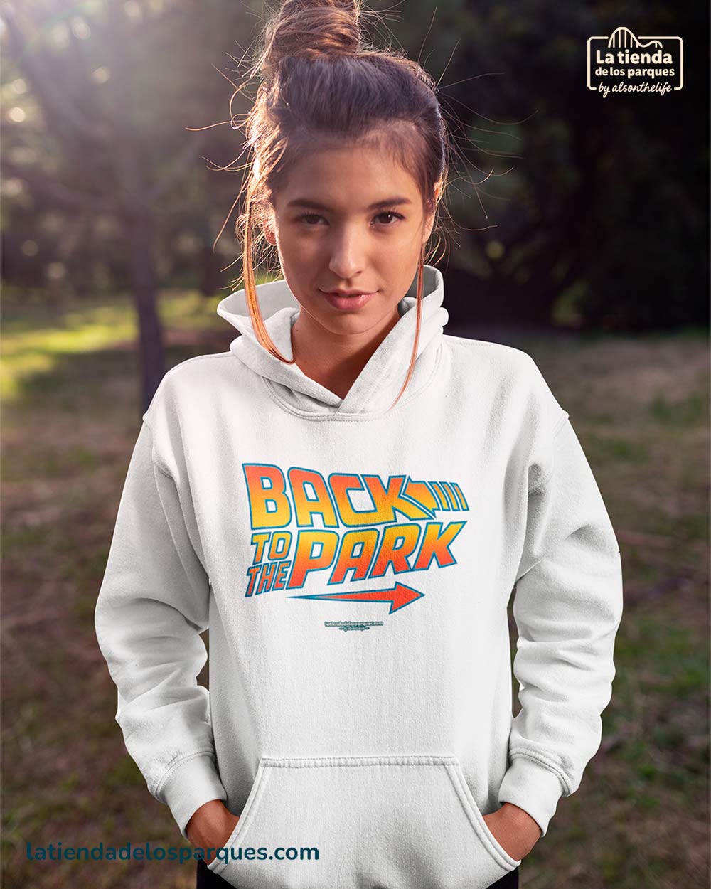 sudadera back to the park con gorro blanca