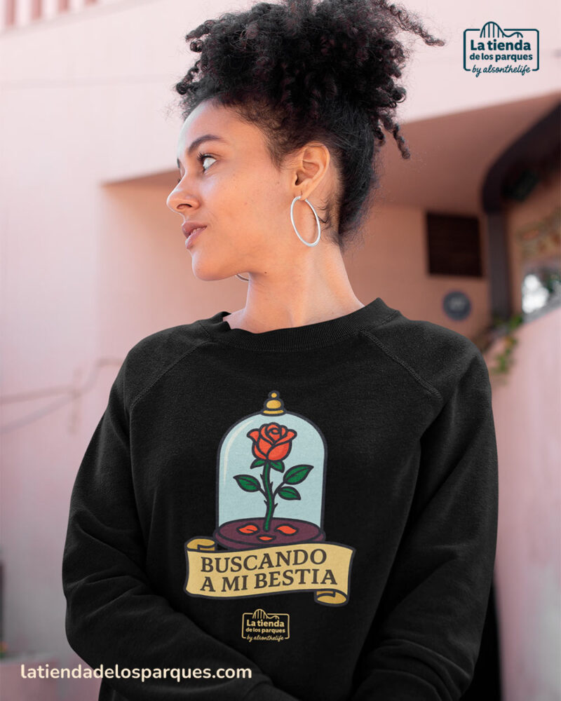 sudadera buscando a mi bestia sin gorro negra