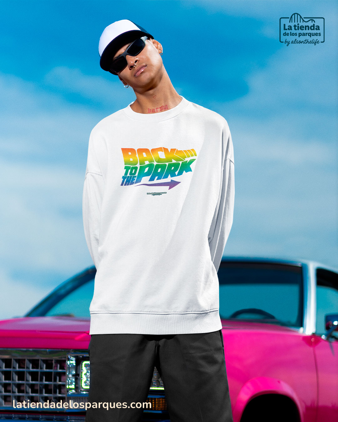 sudadera pride back to the park sin gorro blanca